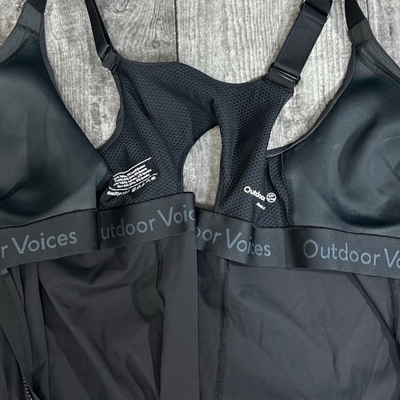 Outdoor Voices Powerhouse Dress in Black [4] - Picture 7 of 11